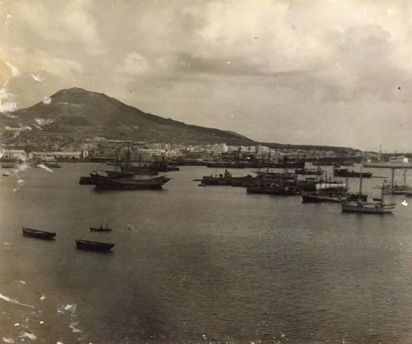 Vista histórica del Puerto de la Luz en Las Palmas hacia 1920